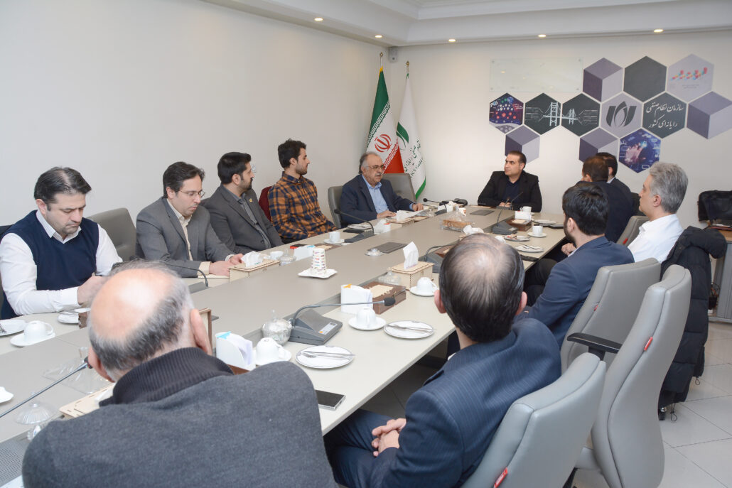 نشست کمیسیون صنعت پرداخت سازمان نظام صنفی رایانهای استان تهران